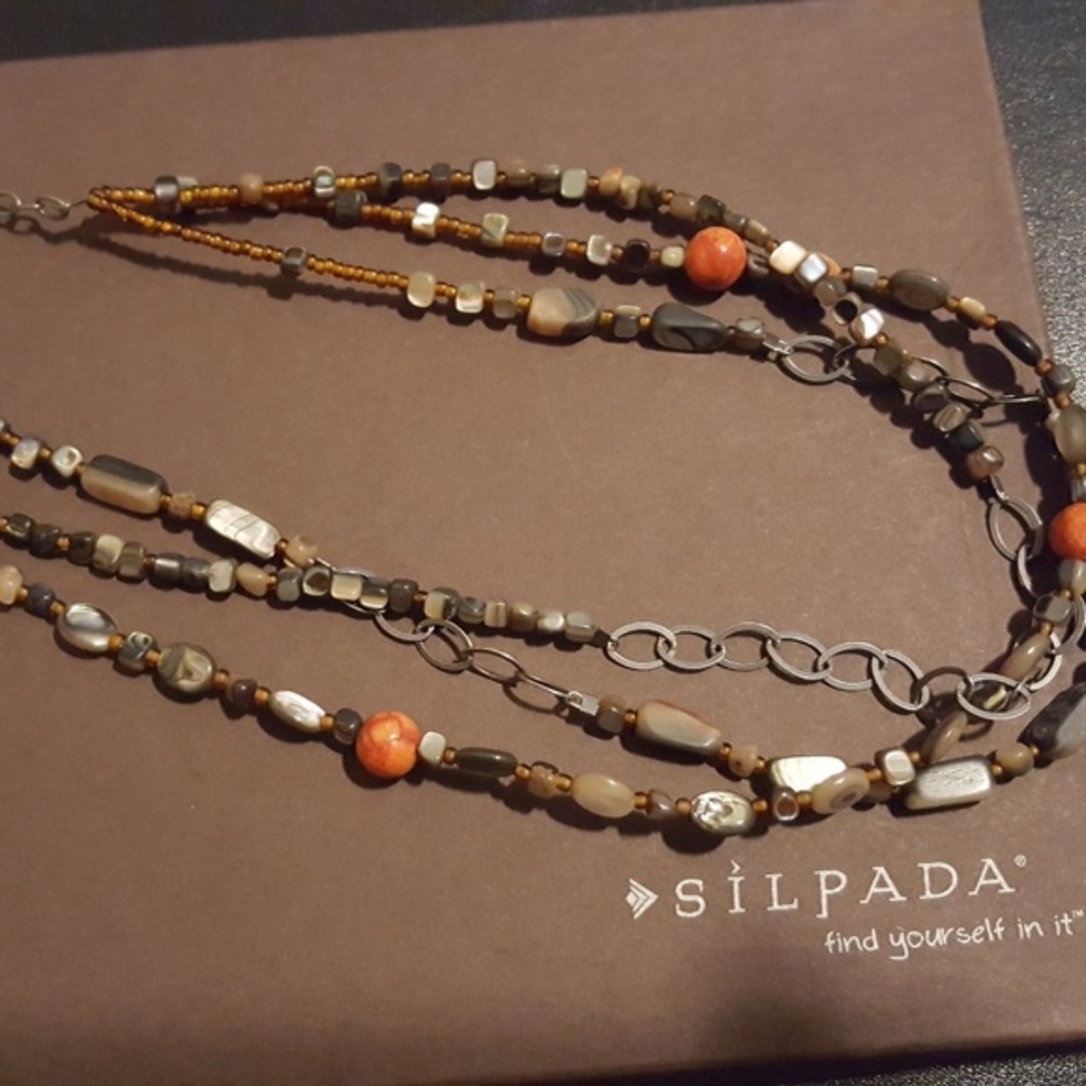 Multil color/Multi strand Necklace